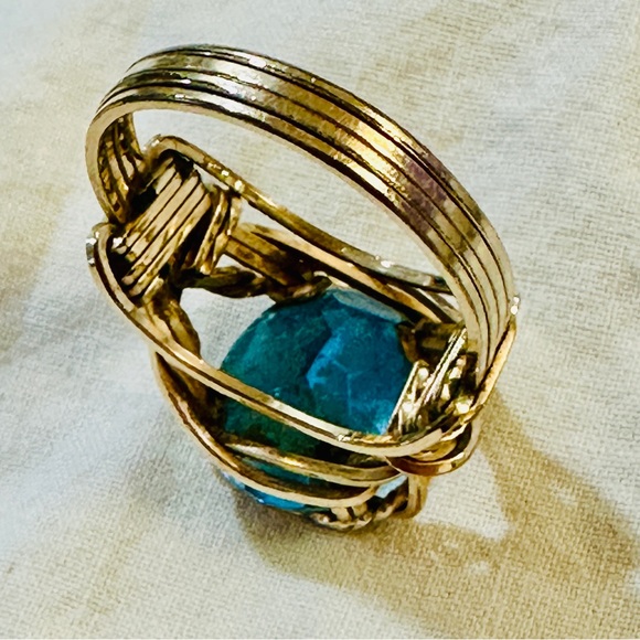 Twisted Golden Brass Wire Ring with Turquoise Colored Blue Stone Size 7 - Picture 6 of 10